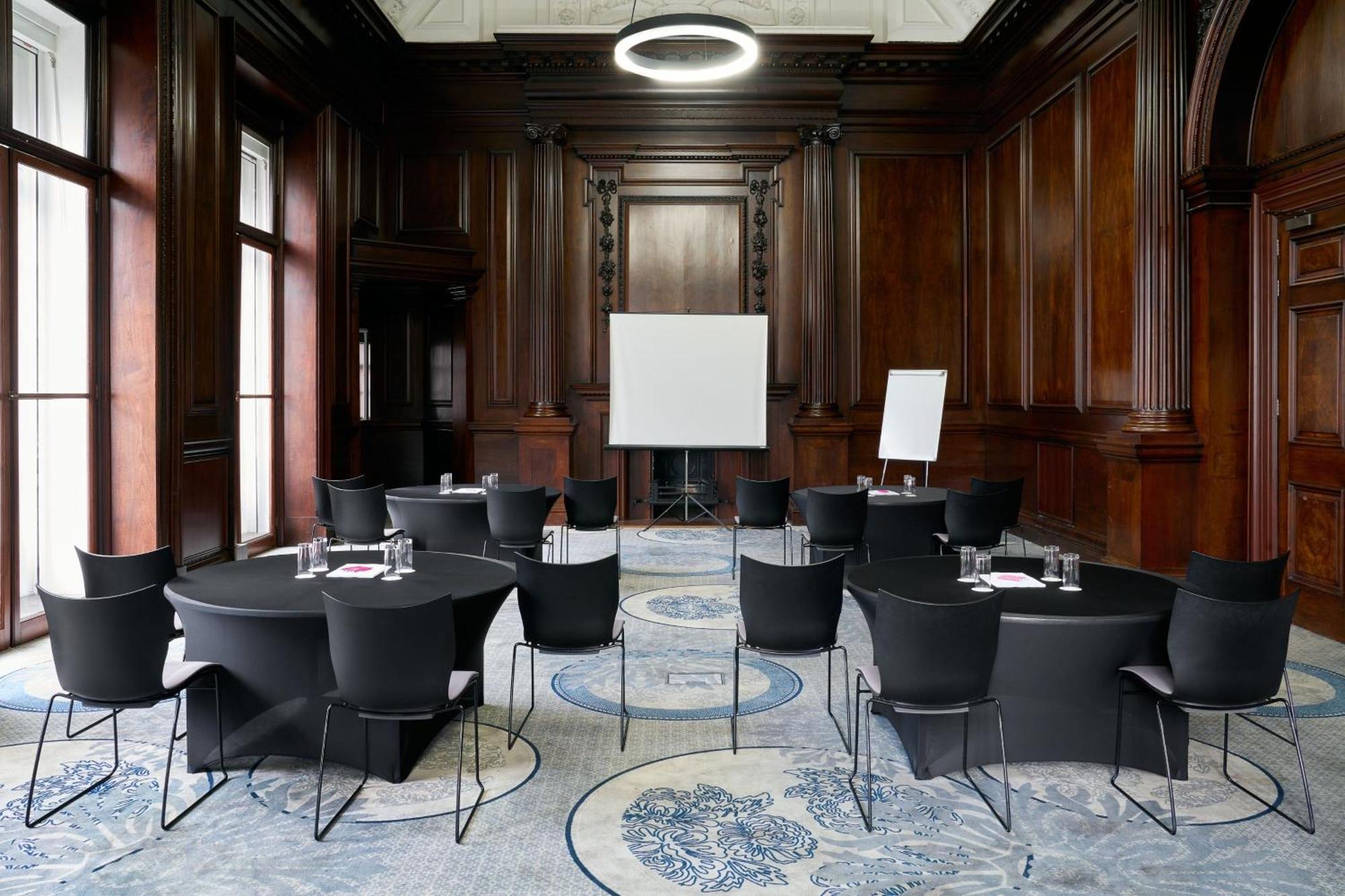 Aloft Liverpool Bagian luar foto
